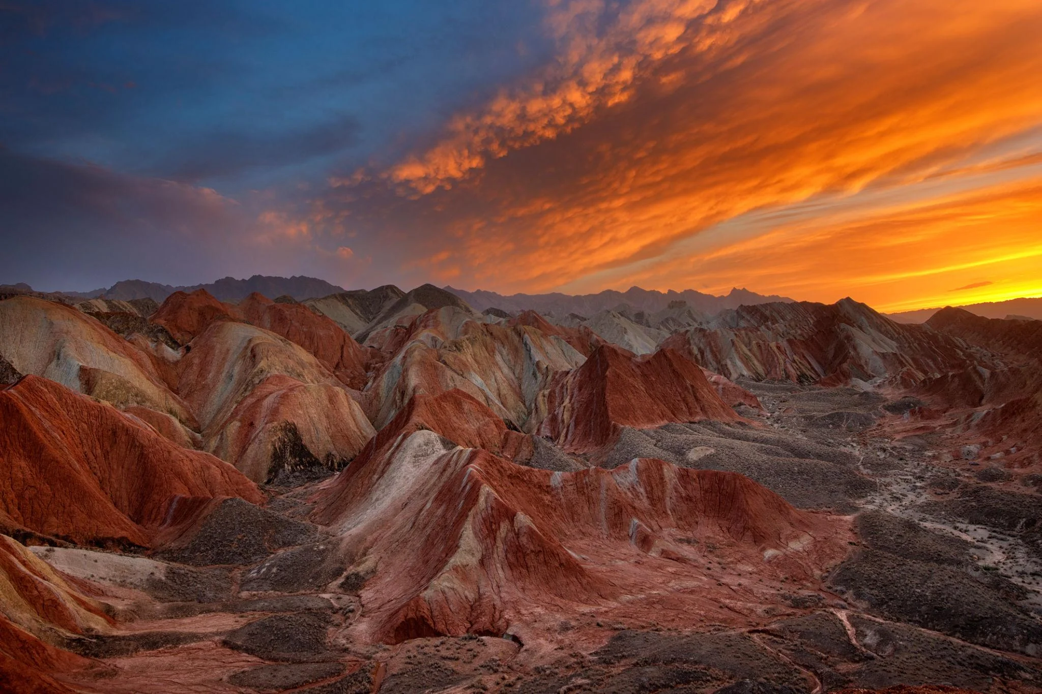 Zhangye Danxia Rainbow Mountains Sunset — Ultimate China Viewpoint